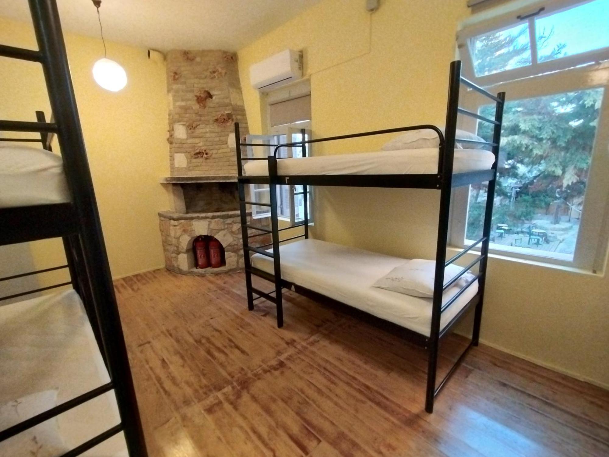 Chania Hostel Youth 18-50